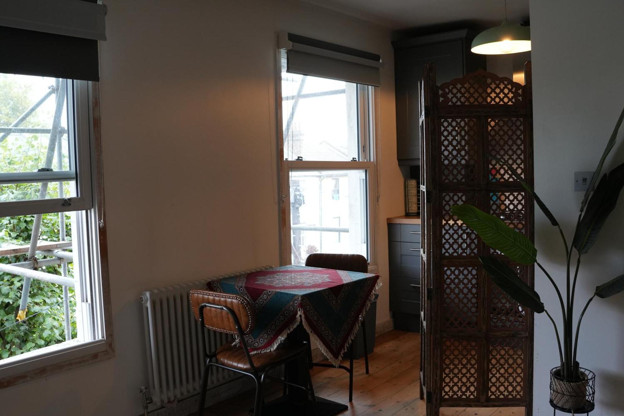 Apartamento Stylish-Brockley-Entire Place Londres Exterior foto